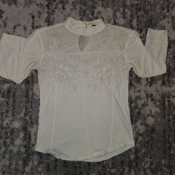 Free People Embroidered White on White Small 🎇🎇 - Picture 9 of 9